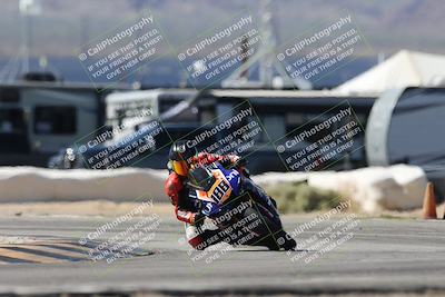 media/Oct-05-2025-CVMA (Sun) [[beeef4f201]]/Race 5-Amateur Supersport Open (Holeshot)/